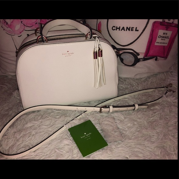 kate spade Handbags - Kate Spade white purse